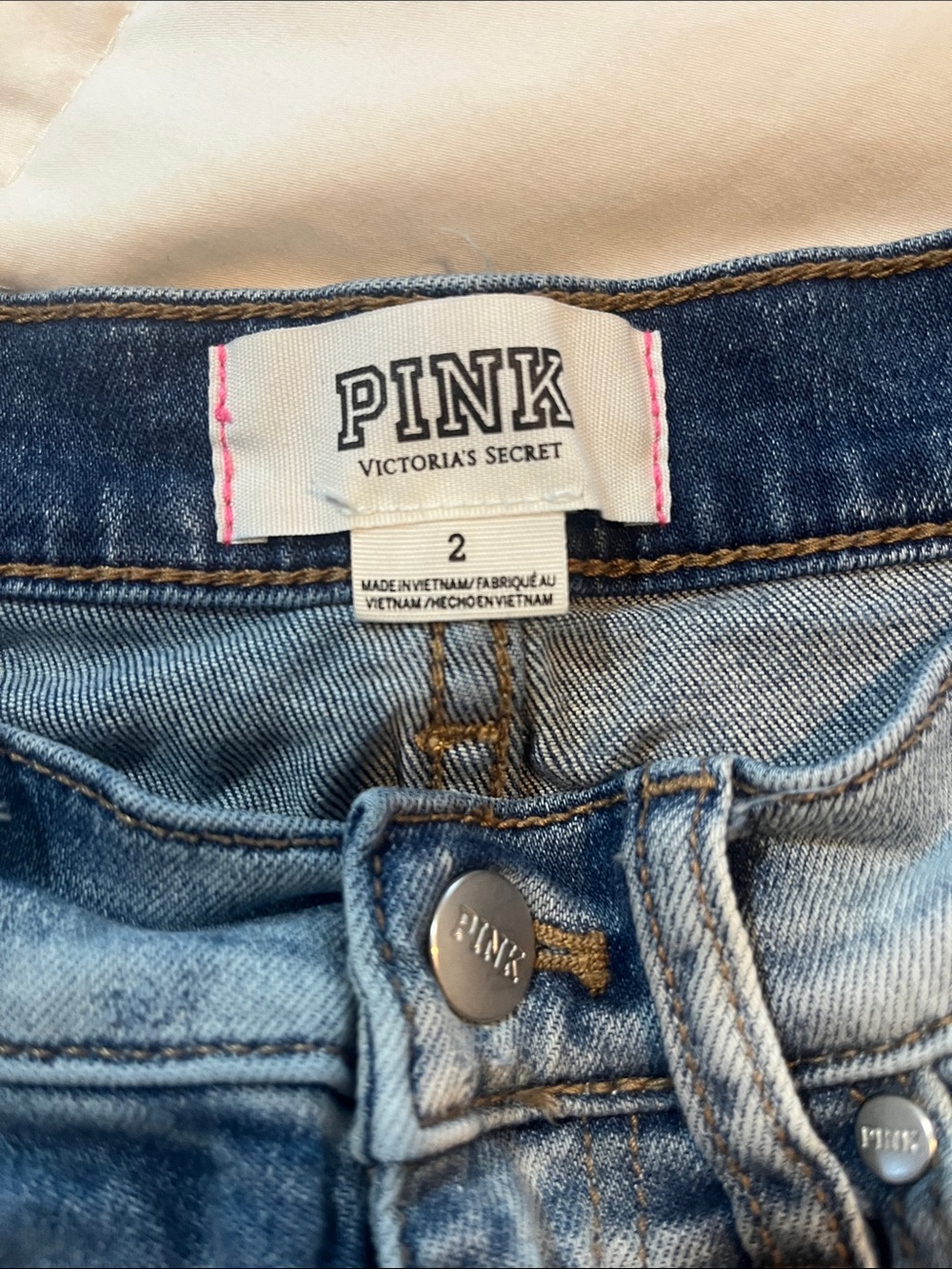 Victoria’s Second Pink Distressed Shorts - Picture 8 of 9